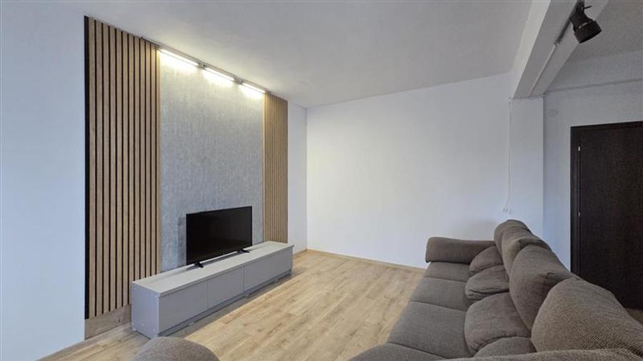 Apartament cu 2 camere semidecomandat, mobilat în Mănăștur