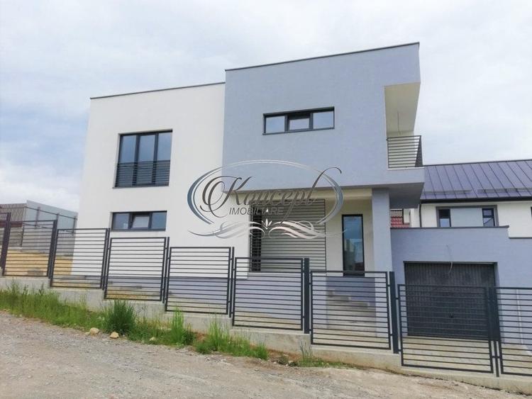 Casă individuală cu 4 camere cu Canalizare în Nord