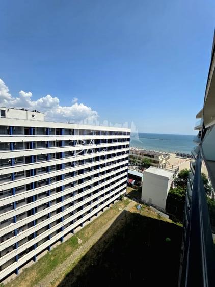 Apartament cu 3 camere decomandat în Faleza Nord