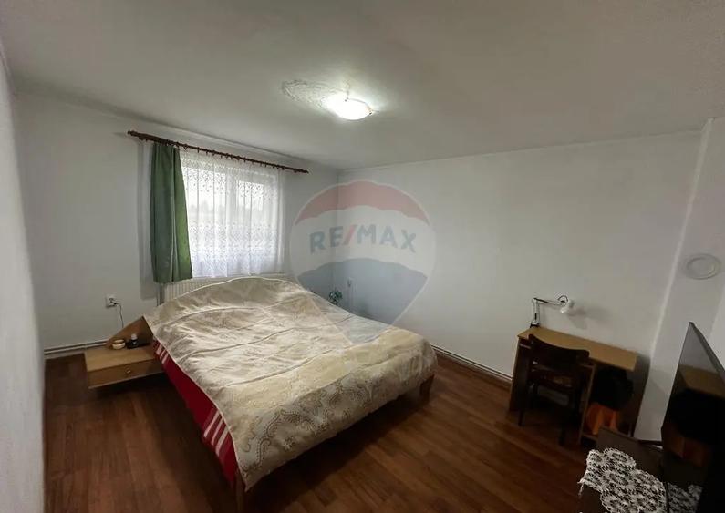 Casă cu 3 camere cu Teren 800 Mp în Satulung