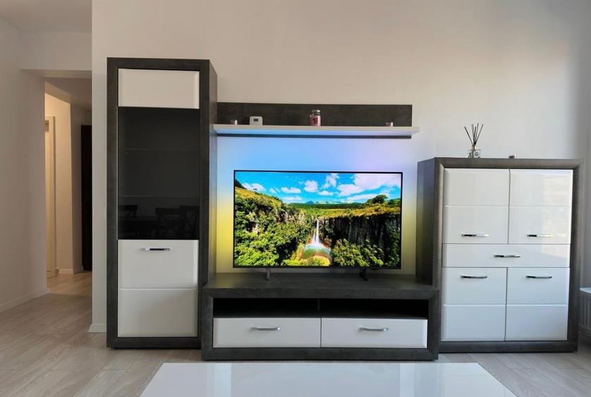 Apartament cu 3 camere decomandat, mobilat în Bd. Laminorului