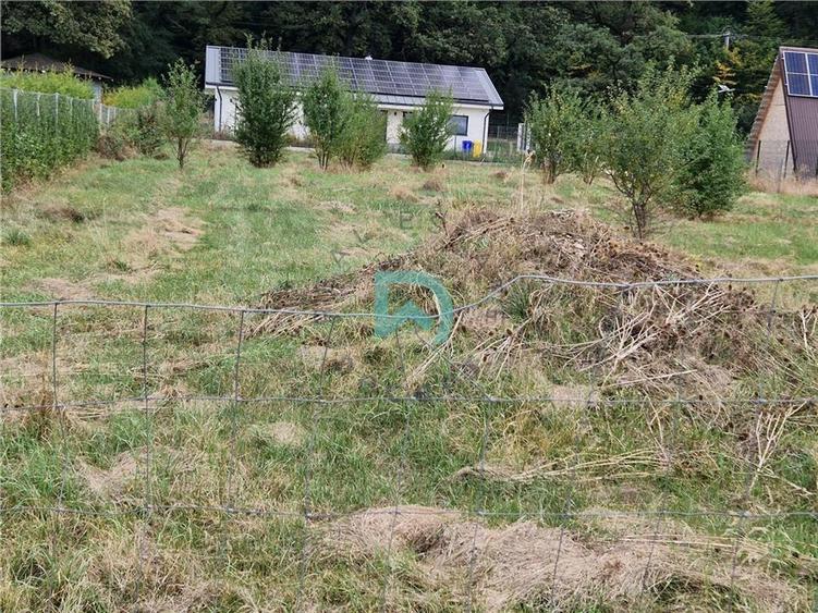 Teren intravilan de 1380 mp, în Cristian