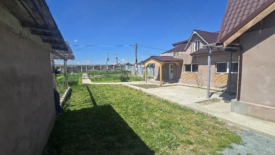 CASA DE VANZARE unitate individuala duplex - 2