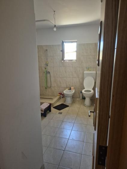 Casă individuală cu 3 camere cu Teren 400 Mp în Domnești