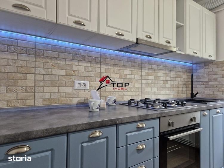 Apartament cu 2 camere semidecomandat, mobilat în Podu Roș