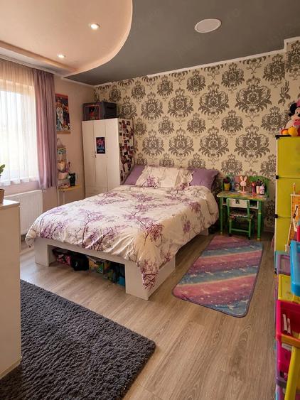 Casă cu Teren 100 Mp în Central