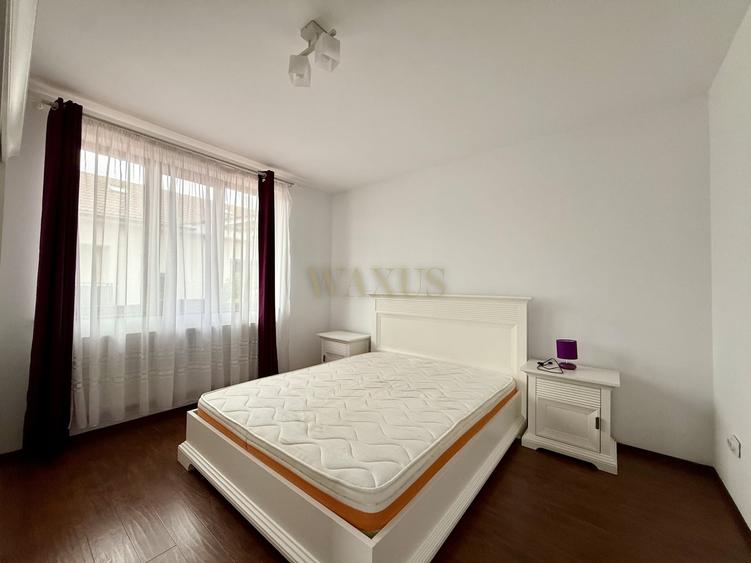 Duplex cu 5 camere cu Canalizare în Florești