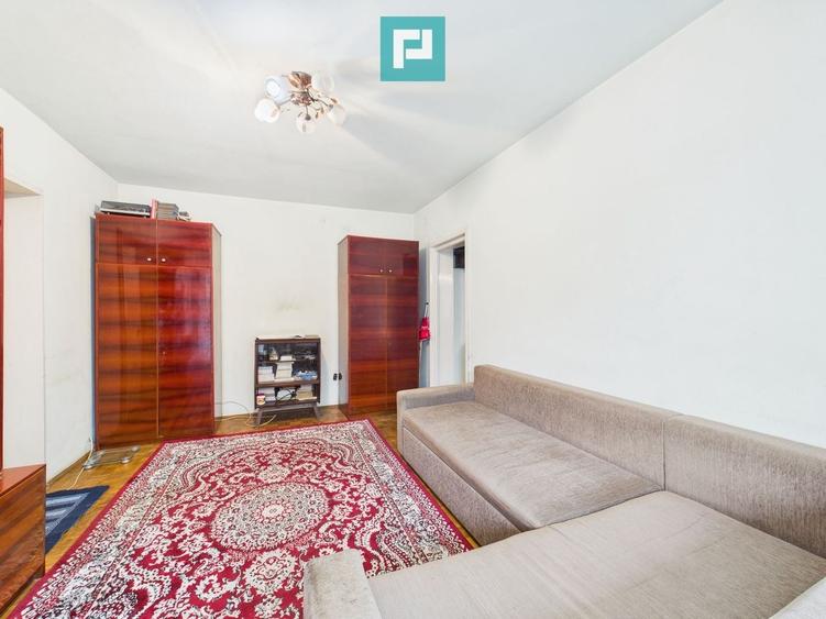 Apartament cu 3 camere în Spitalul Județean
