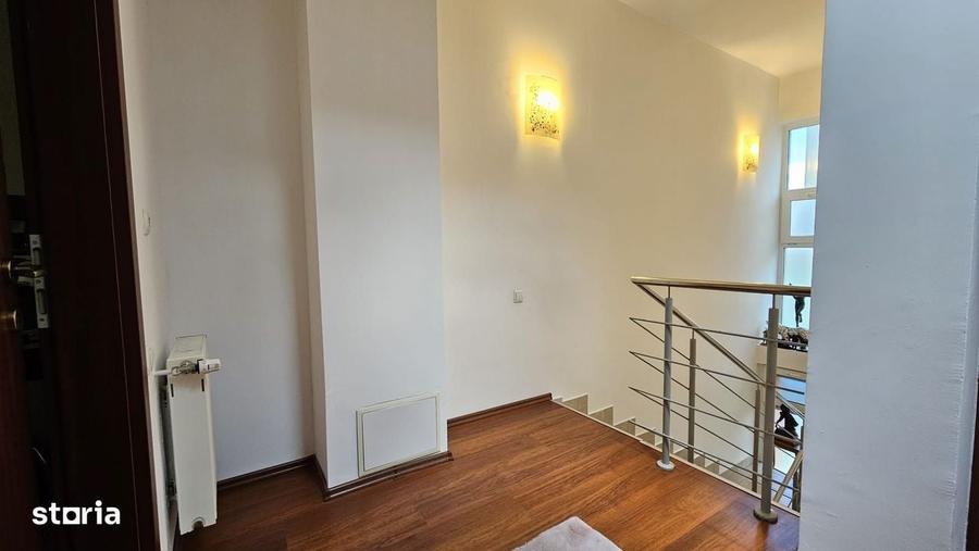 Casă cu 3 camere cu Teren 231 Mp în Bună Ziua