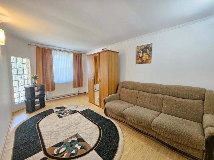 Casă individuală cu 1 camere cu Teren 1697 Mp în Ștefănești