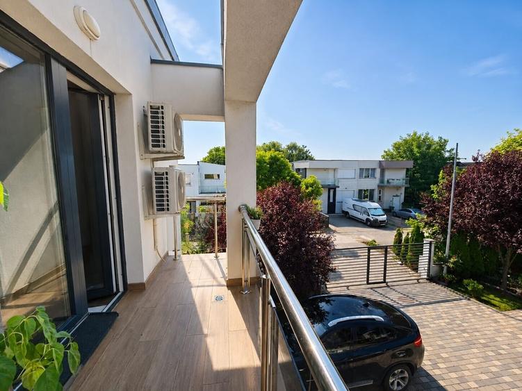 Duplex cu 5 camere cu Canalizare în Tunari