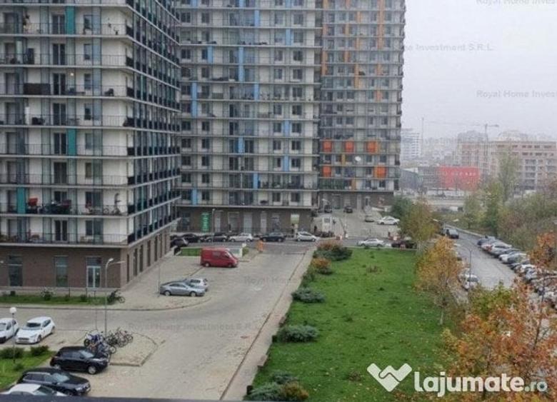 Apartament cu 3 camere decomandat, mobilat în Tineretului