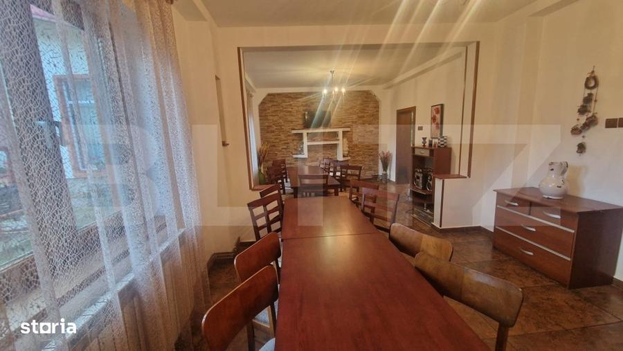 Casă cu 4 camere cu Teren 4780 Mp în Moieciu