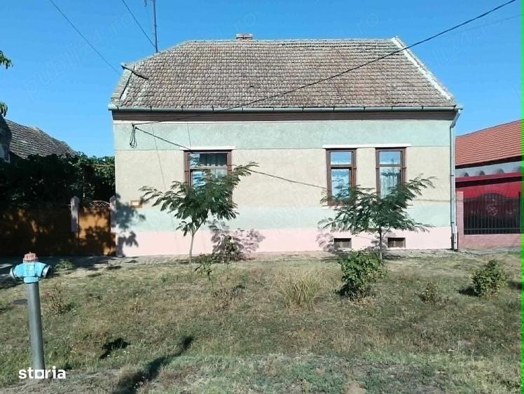Casă cu 3 camere cu Teren 1989 Mp în Bulgăruș
