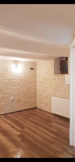 Spațiu comercial, de 40 mp, în Exterior Vest