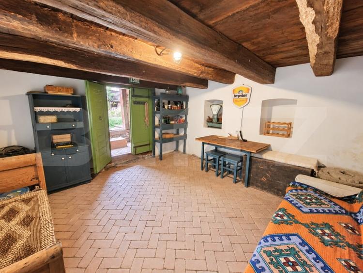 Casă individuală cu 3 camere cu Teren 5032 Mp în Geaca