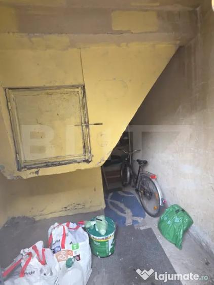 Apartament cu 2 camere decomandat în Micro 20