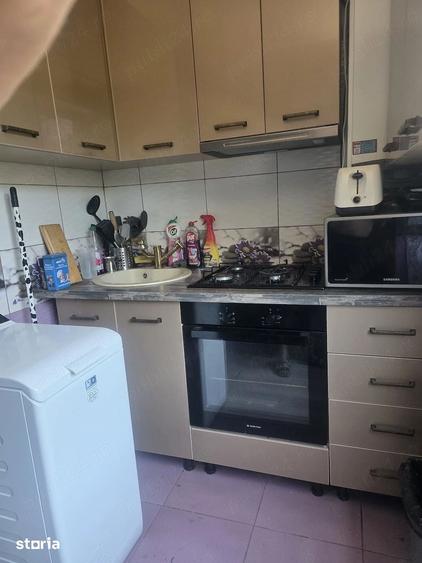 Apartament cu 2 camere semidecomandat în Pieptănari