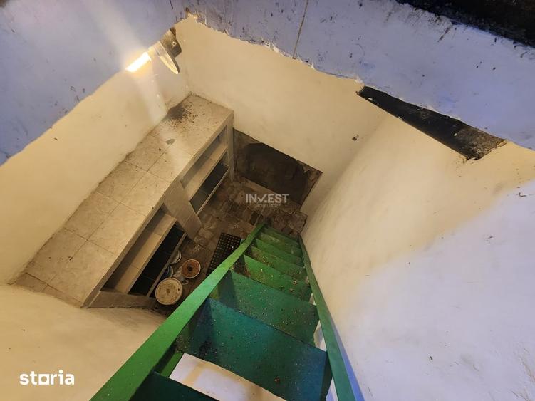 Casă cu 4 camere cu Canalizare în Podul de Fier