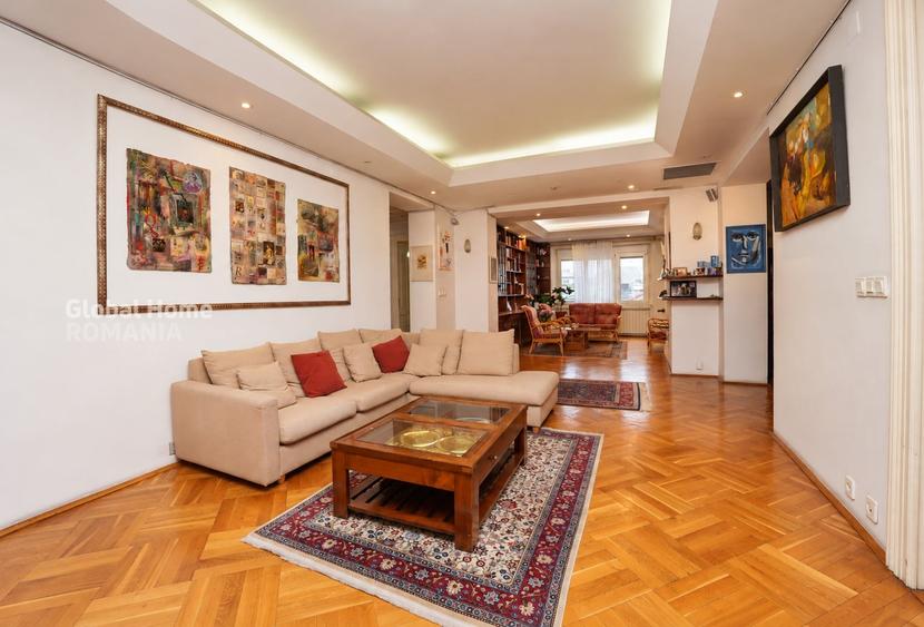Apartament cu 7 camere semidecomandat în Ultracentral