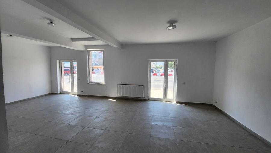 Spațiu comercial, de 65 mp, în Vladimirescu