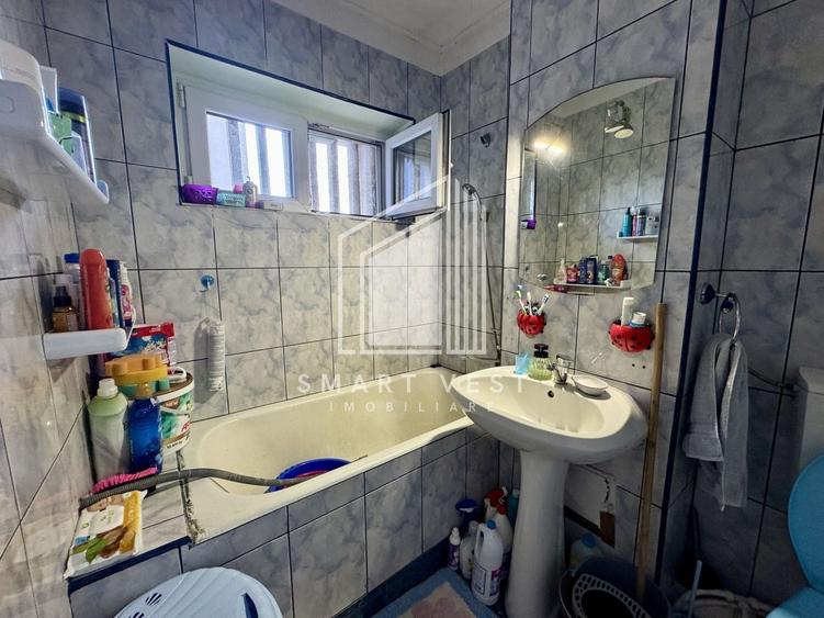 Apartament cu 2 camere semidecomandat, mobilat în Micro 14