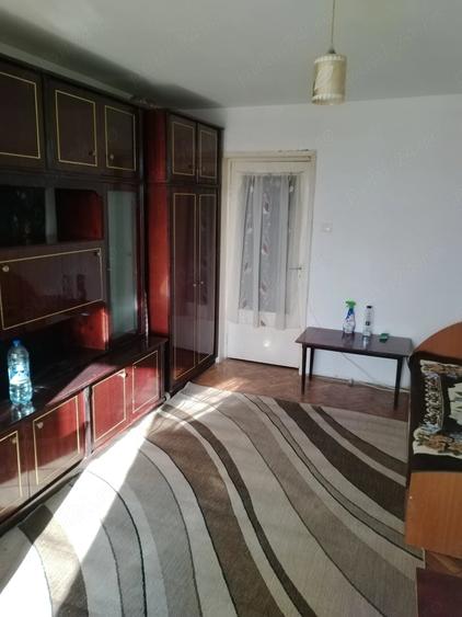 Garsonieră decomandată în Circumvalațiunii