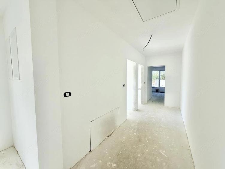 Duplex pozitionat central - 4 camere - 415 mp teren - 15