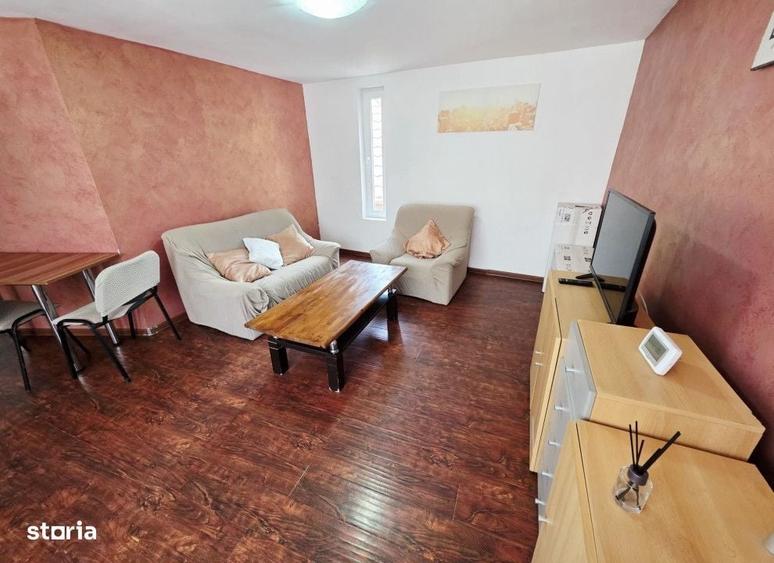 Apartament cu 3 camere în Piața Unirii