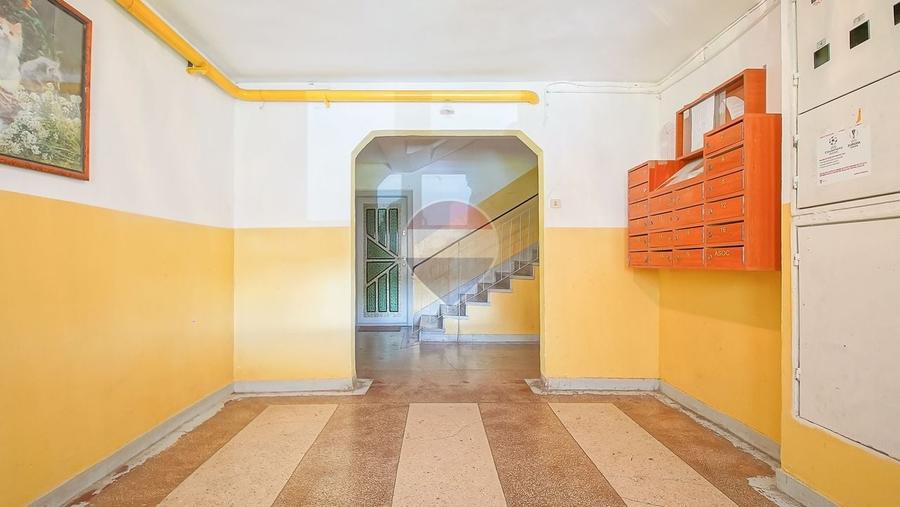 Apartament cu 2 camere decomandat, mobilat în Răcădău