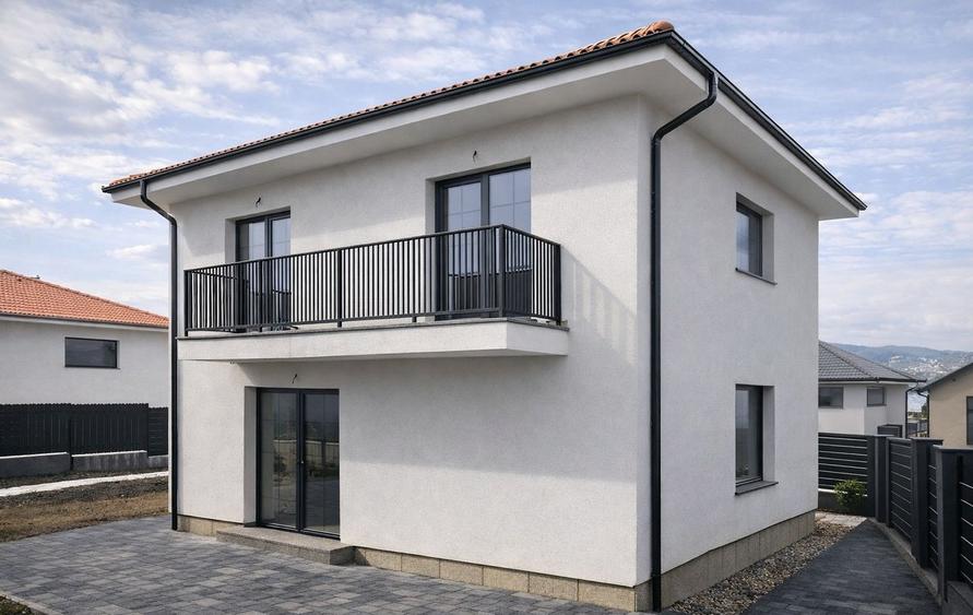 Casă individuală cu 3 camere cu Canalizare în Chinteni
