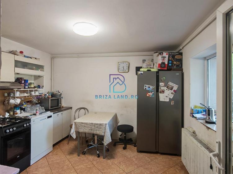 Casă individuală cu 3 camere cu Canalizare în Chitila