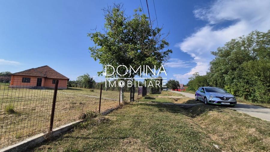 Casă individuală cu 3 camere cu Teren 4000 Mp în Scoarța