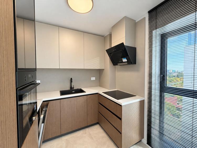 Apartament cu 3 camere semidecomandat în Cotroceni