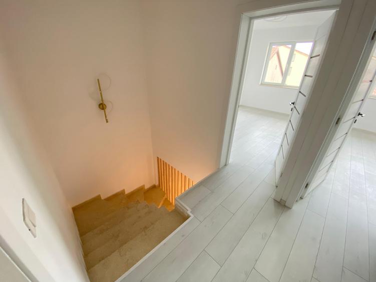 Duplex cu 4 camere cu Teren 170 Mp în Prelungirea Ghencea