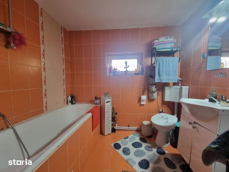 Casă cu 4 camere cu Teren 576 Mp în Nord