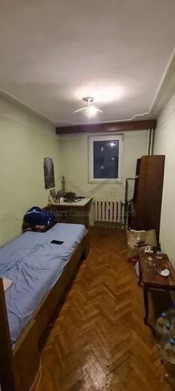 Apartament cu 3 camere decomandat în Păcurari