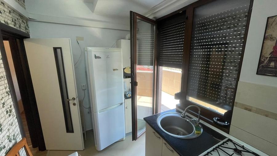 Apartament decomandat în Ghencea
