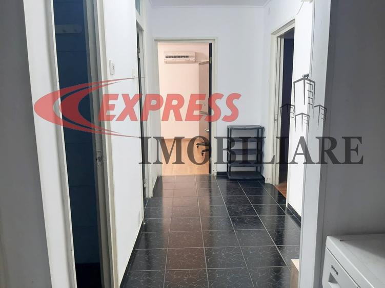 Apartament cu 3 camere decomandat în Dristor