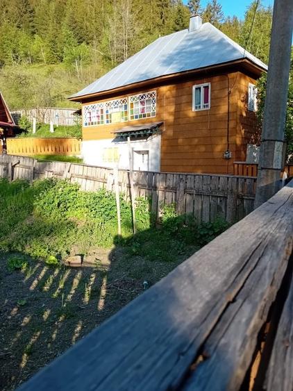 Casă cu 4 camere în Horea