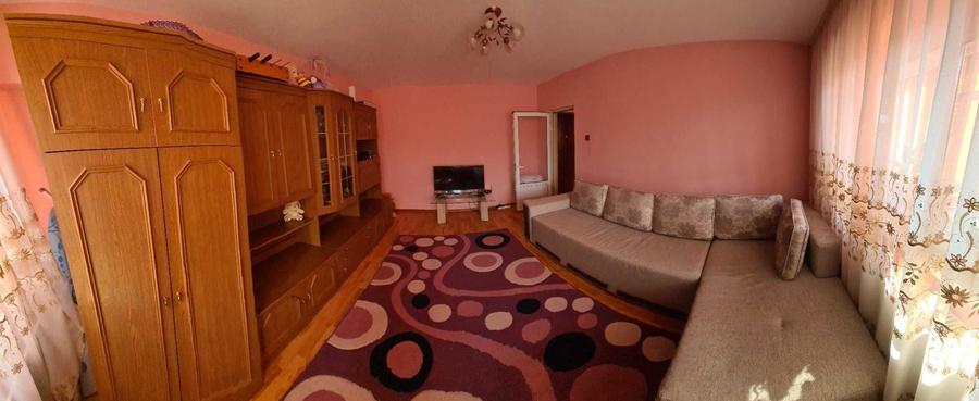 Apartament cu 2 camere decomandat în Radu Negru