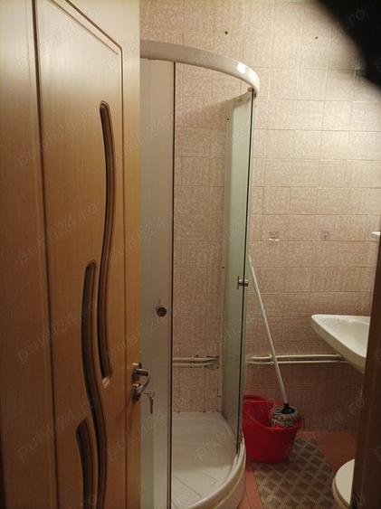 Apartament cu 3 camere decomandat în Semicentral