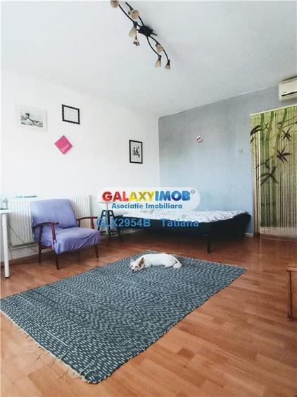 Garsonieră semidecomandată în Ștefan cel Mare