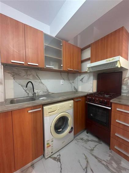 Garsonieră decomandată în Nicolina