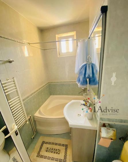 Apartament cu 2 camere decomandat, mobilat în Tractorul