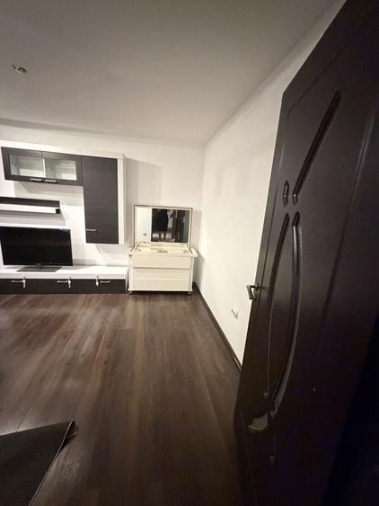 Inchiriez apartament cu 2 camere - 9