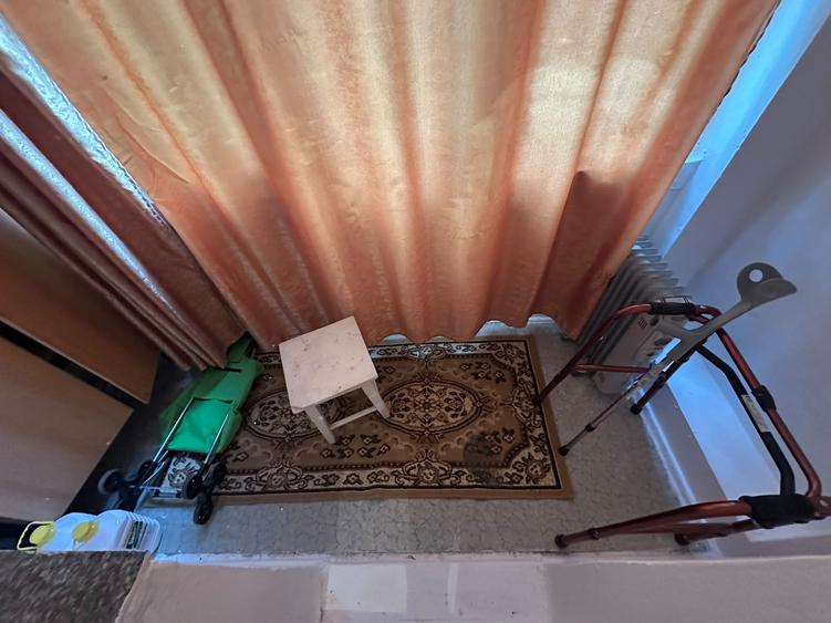 Apartament cu 2 camere nedecomandat în Alexandru cel Bun