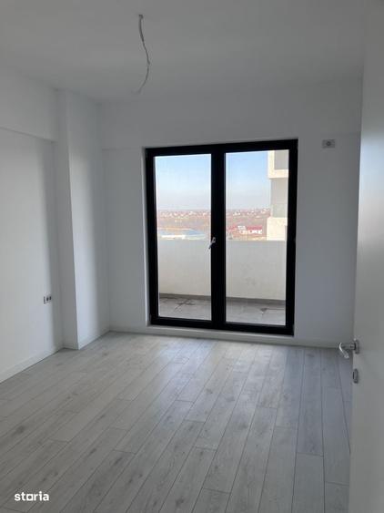 Apartament cu 3 camere în Dobroești
