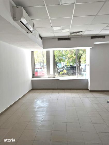 Spațiu comercial, de 75 mp, în Grivița