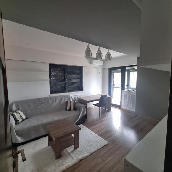 Apartament cu 2 camere decomandat în Gorjului